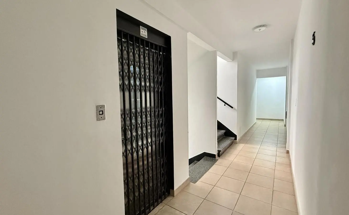 Venta Departamento Monoambiente al frente refaccionado a nuevo en Palermo 8