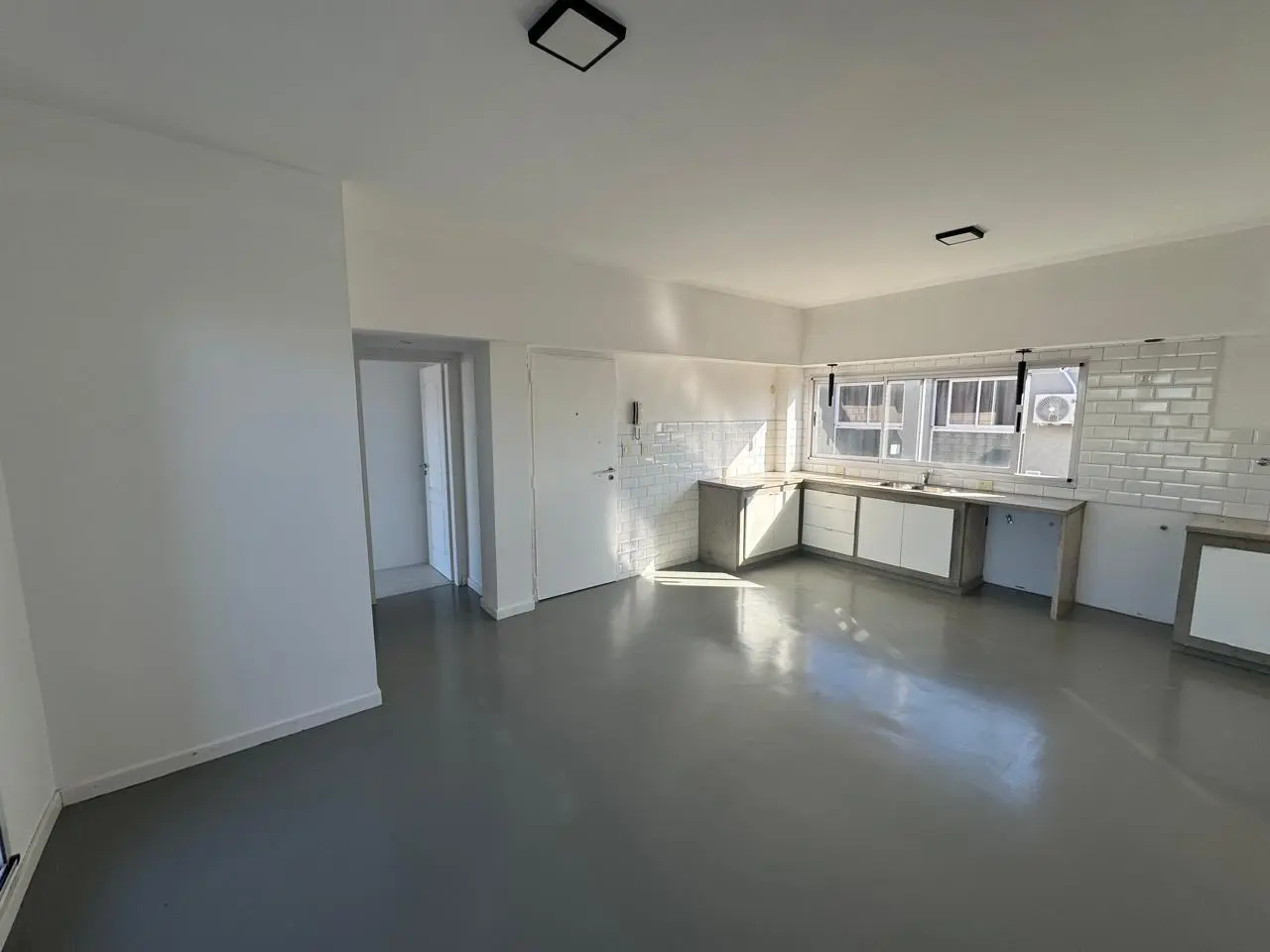 Venta departamento Ramos Mejia 2 ambientes financiacion cochera 4
