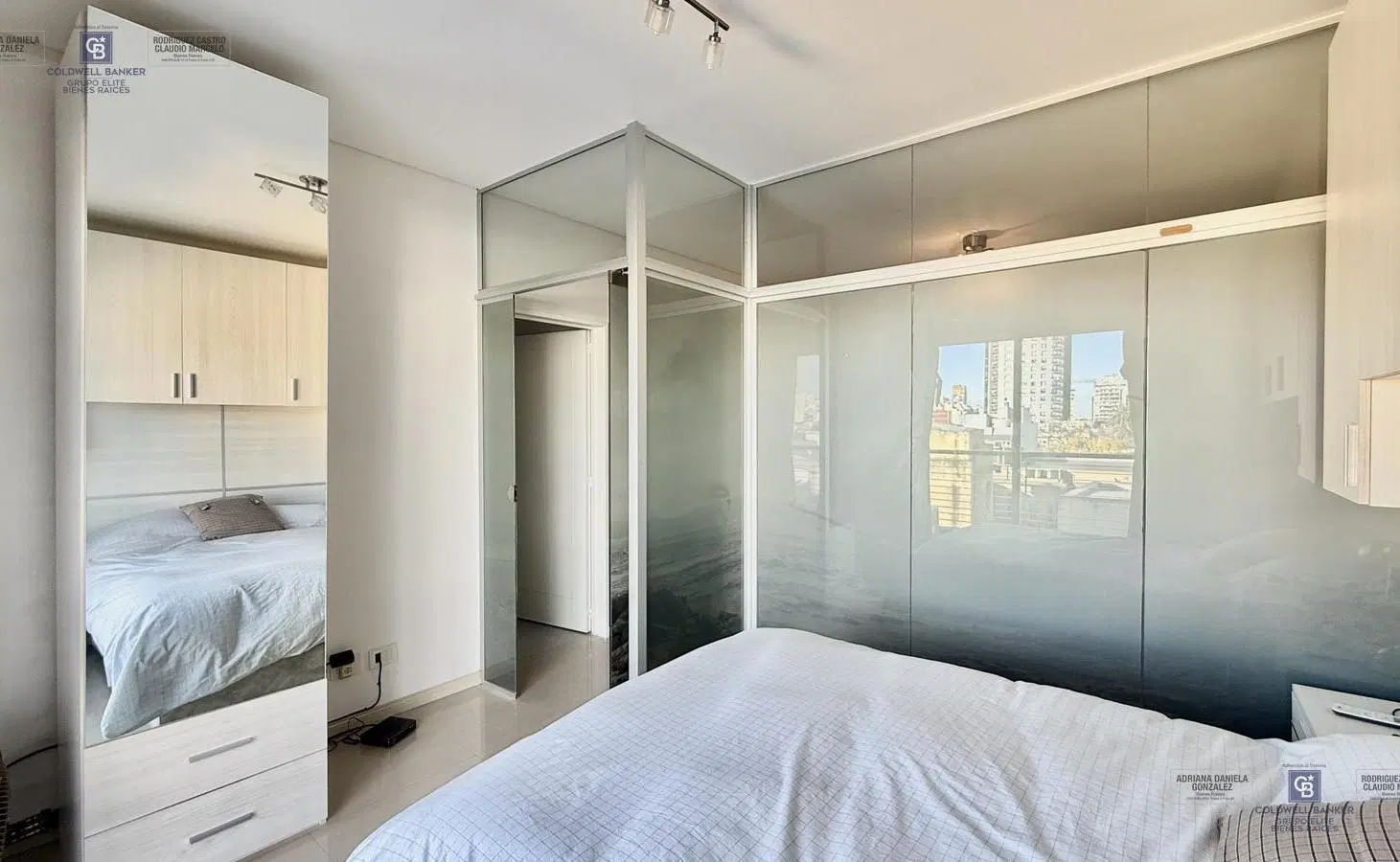 Venta departamento monoambiente balcón San Cristóbal 2