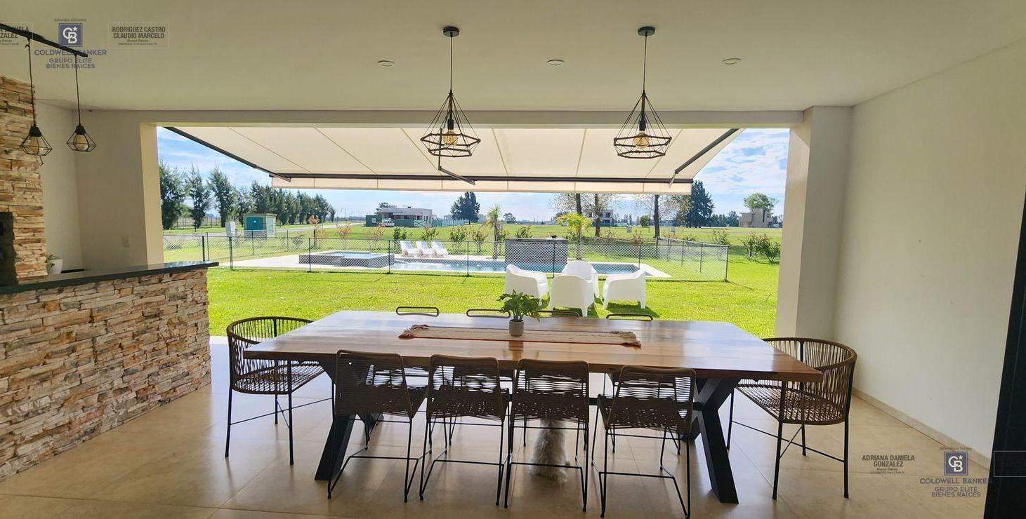 Venta Casa 5 ambientes AREA 60 Country Zona Sur