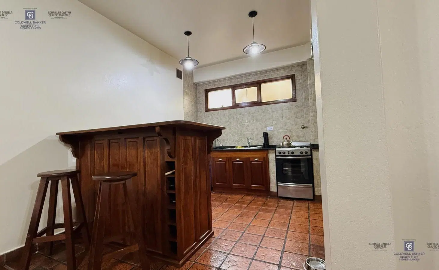 VENTA DE CASA 4 AMBIENTES SOBRE LOTE PROPIO PATIO PARRILLA Y DEPARTAMENTO EN VILLA DEVOTO 4