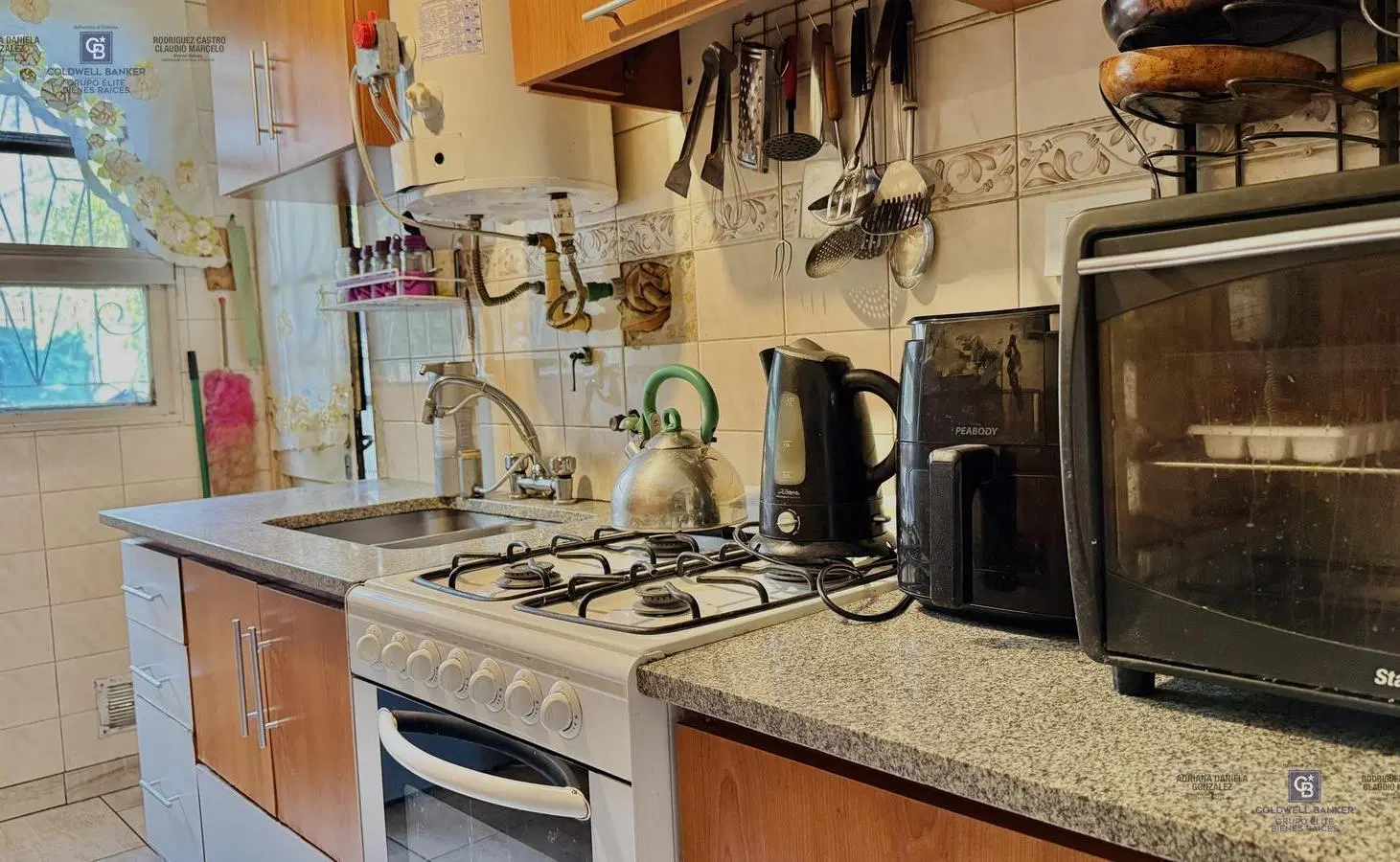 Casa con Importante Parque Privado 8