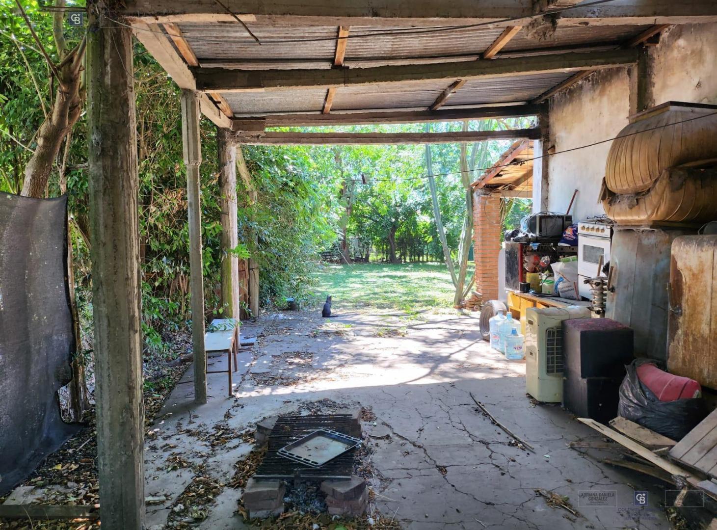 VENDO CASA QUINTA EN EZEIZA.