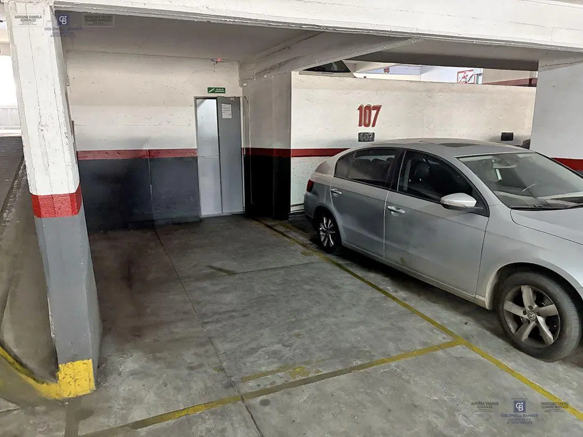 VENTA COCHERA FIJA EN RECOLETA SEGURIDAD 24 HS 4