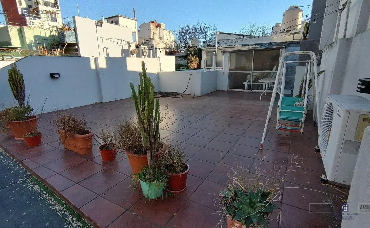 VENTA CASA 8 AMBIENTES BALCON TERRAZA QUINCHO Y PARRILLA CABALLITO 3