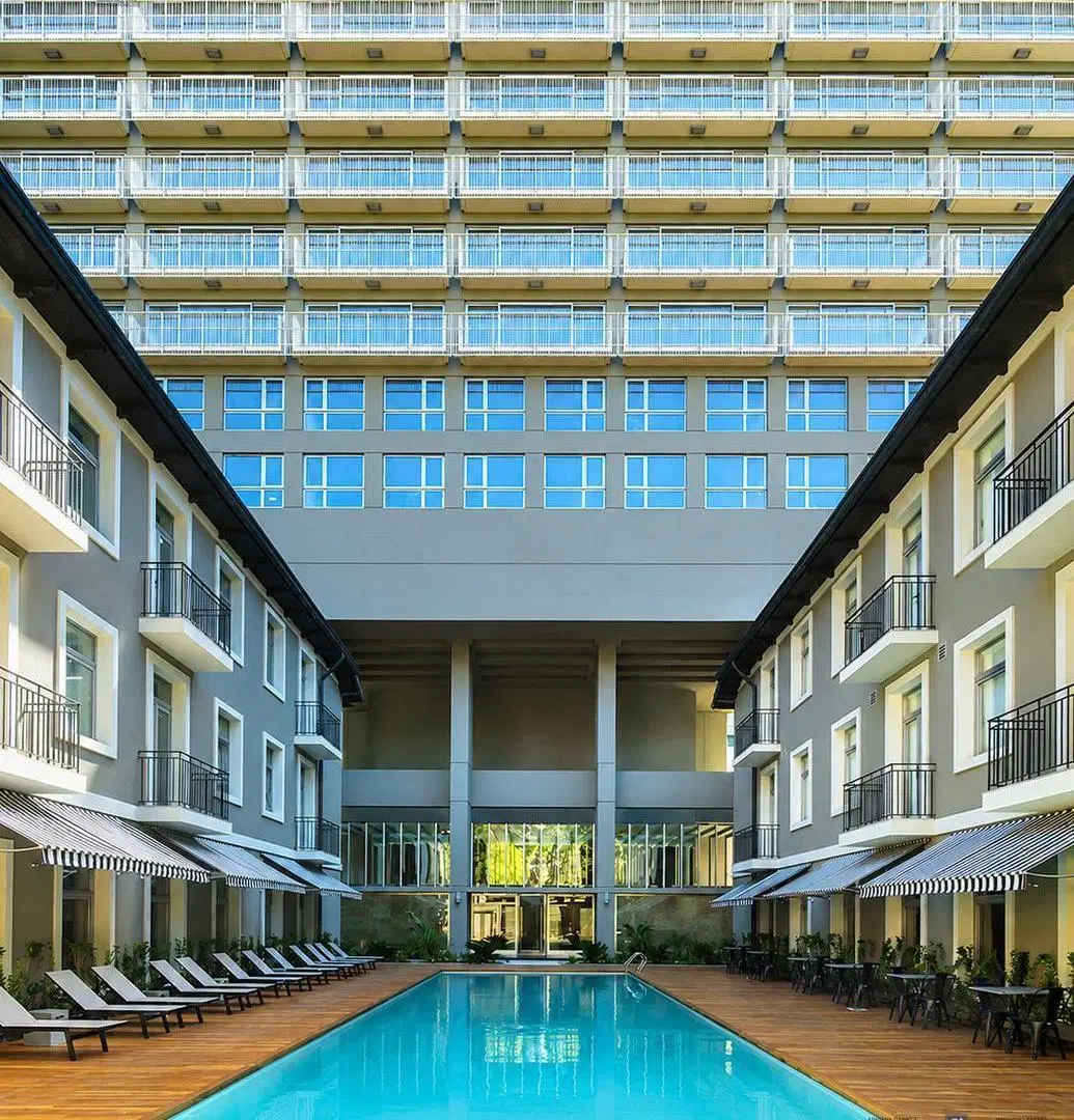Venta monoambiente divisible amueblado balcon cochera full amenities Puerto Madero 5