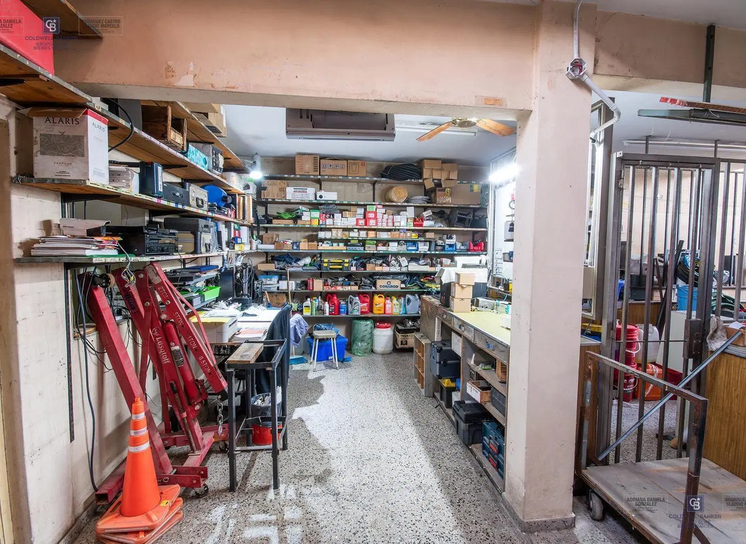 VENTA DE LOCAL COMERCIAL EN PH EN LOMAS DE ZAMORA. 3