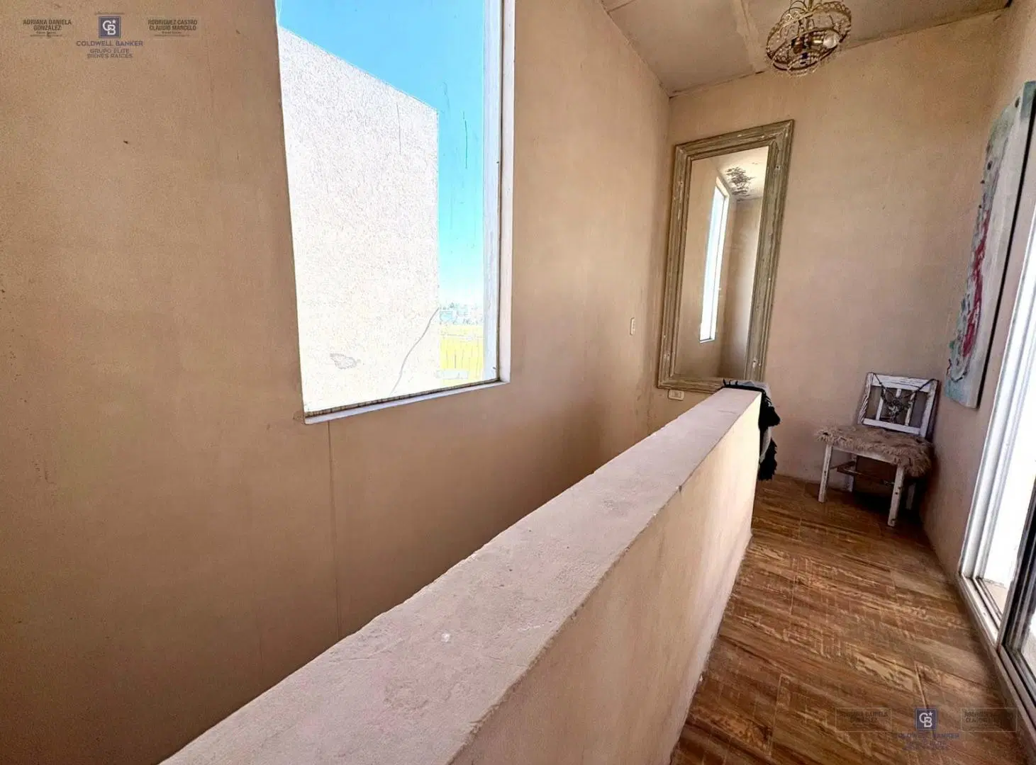 Venta casa 3 ambientes , pileta, quincho y cocheras en Domselaar chico San Vicente. 3