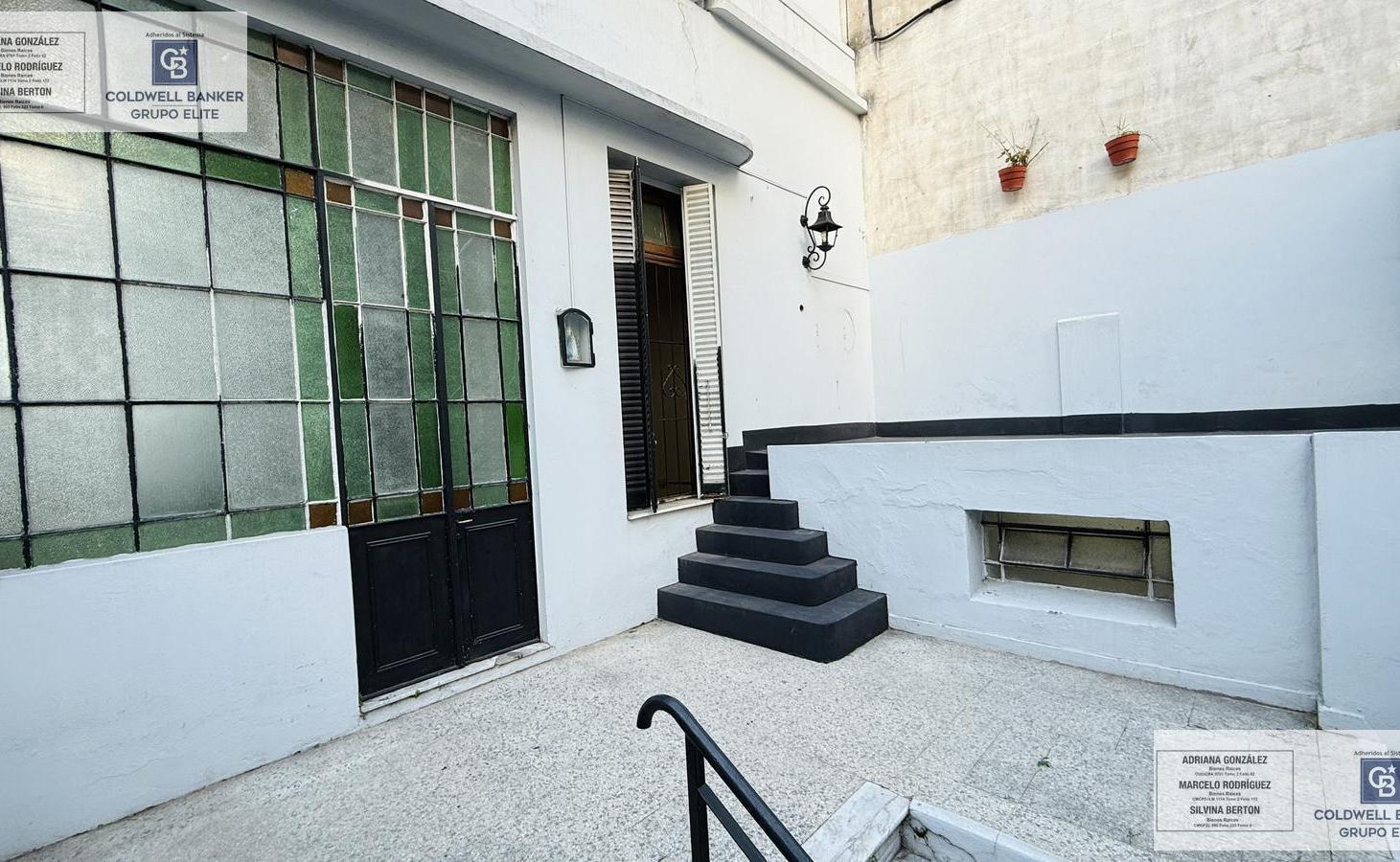 Foto de Venta PH 8 ambientes terraza patio Parque Chacabuco, imagen 3