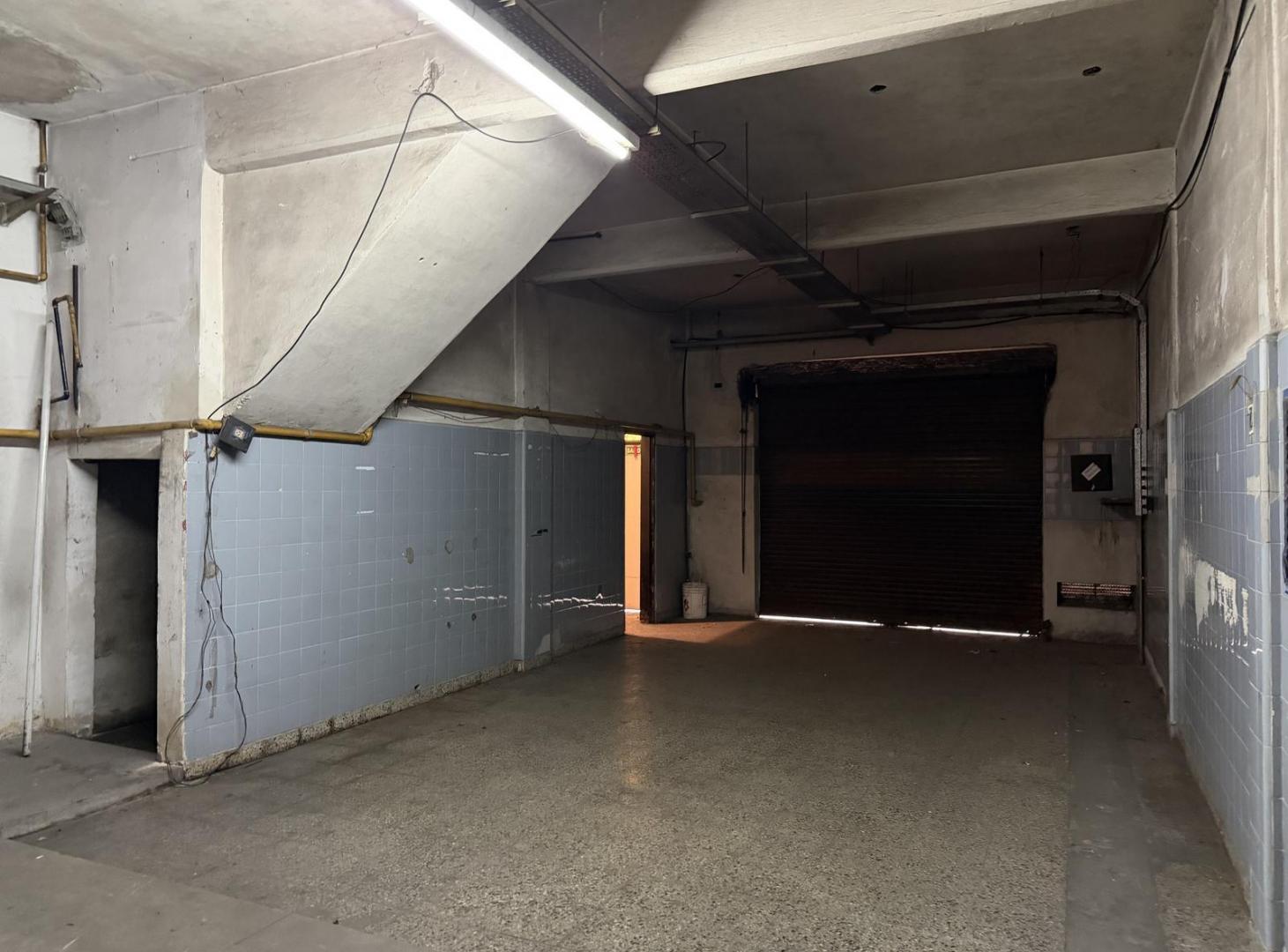 Foto de Venta Galpón con departamento 460m2 en Jose León Suarez, imagen 1