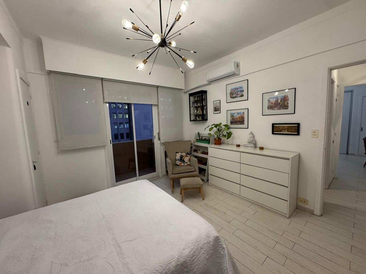Foto de Venta Departamento 4 Ambientes Monserrat, imagen 2