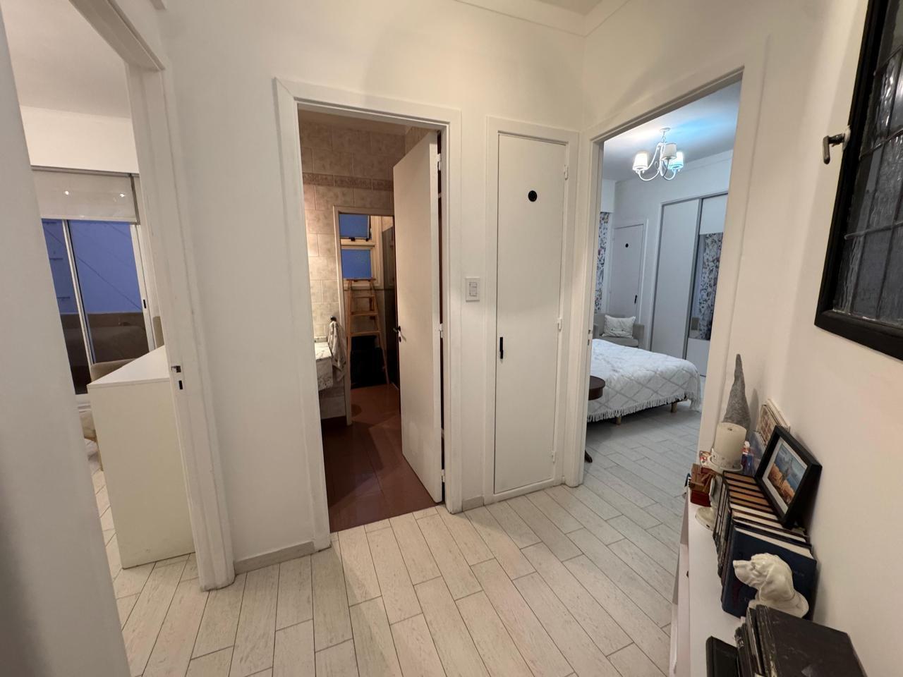 Foto de Venta Departamento 4 Ambientes Monserrat, imagen 1
