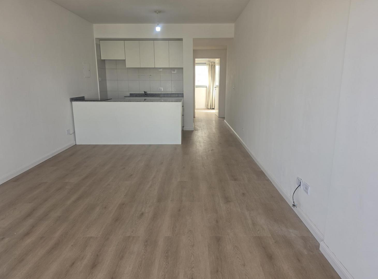 Foto de Venta departamento 2 ambientes apto profesional balcón cochera, imagen 2