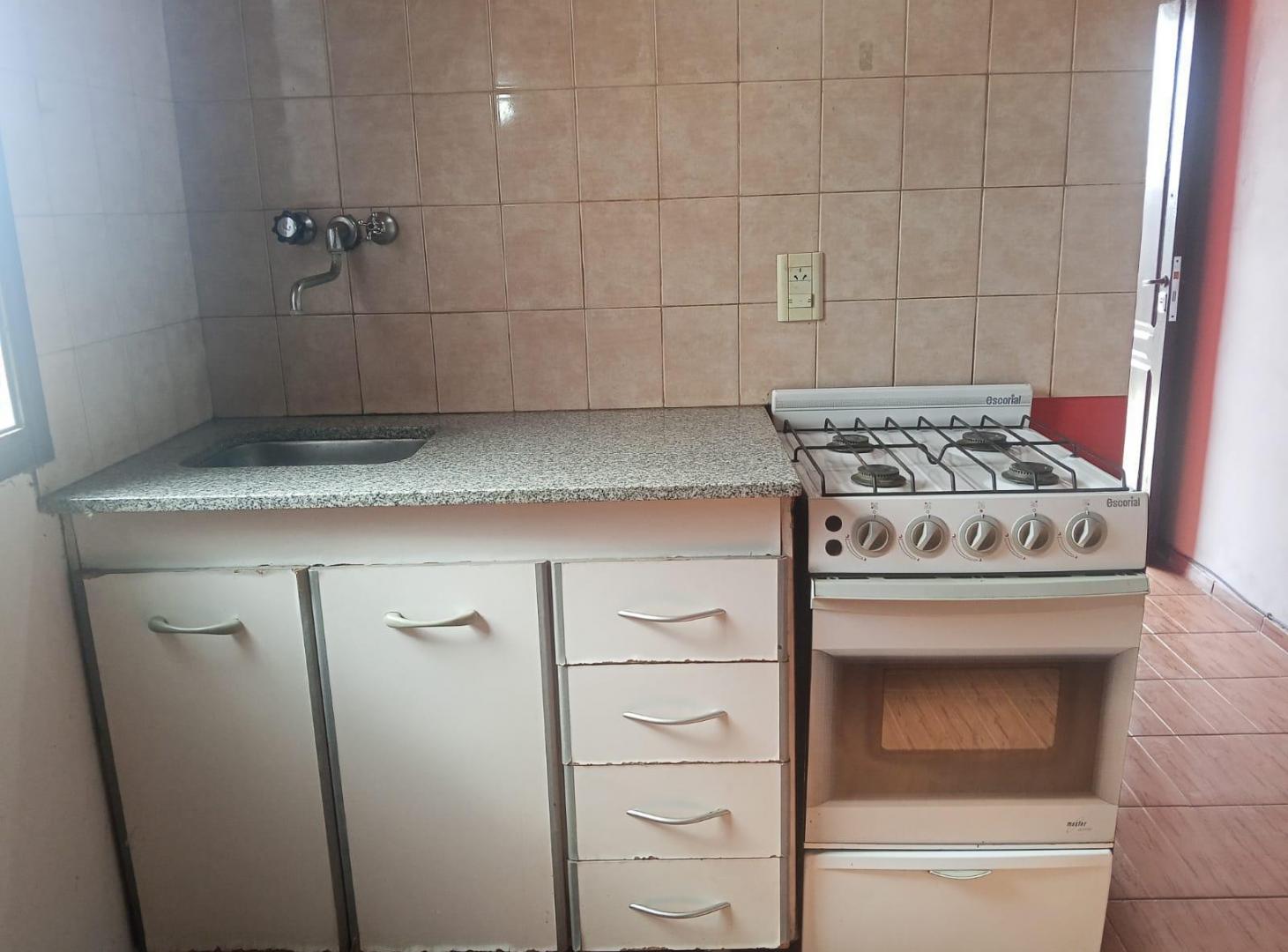 Foto de DEPARTAMENTO EN ALQUILER PLANTA ALTA UBICADO EN VILLA MERCEDES, SAN, imagen 2