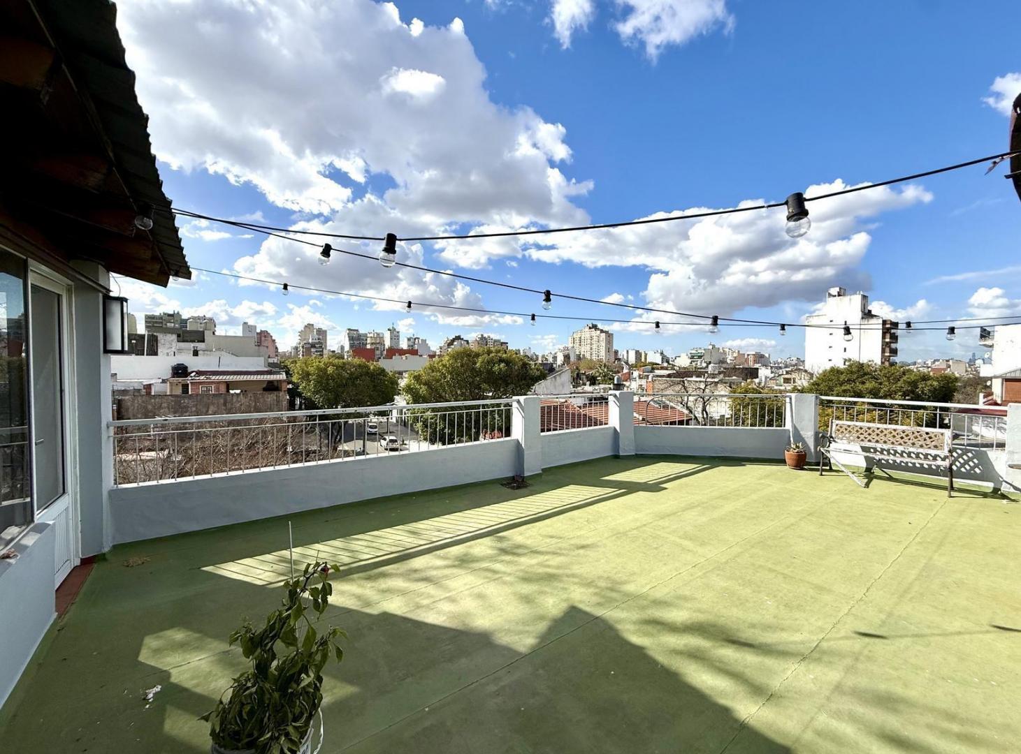 Foto de Venta PH 4 ambientes terraza Parque Chacabuco, imagen 5