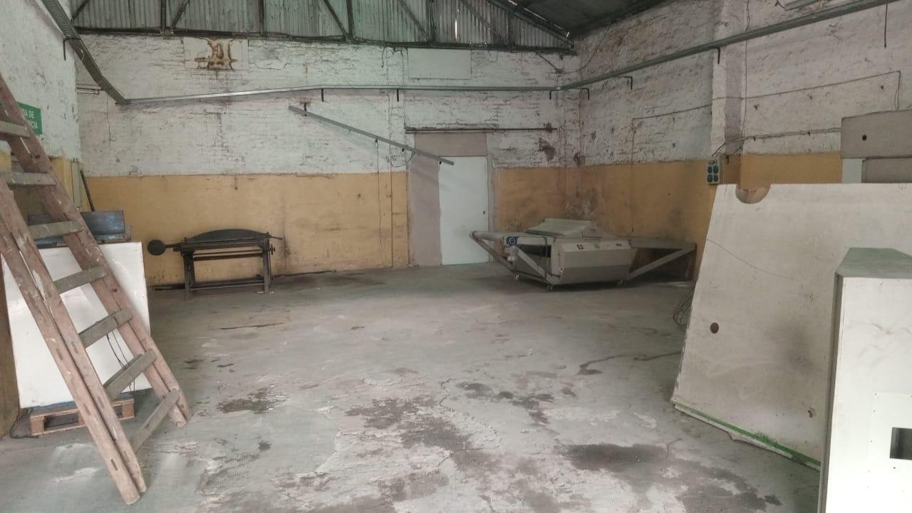 Foto de Venta Galpón Villa Saenz Peña, imagen 1