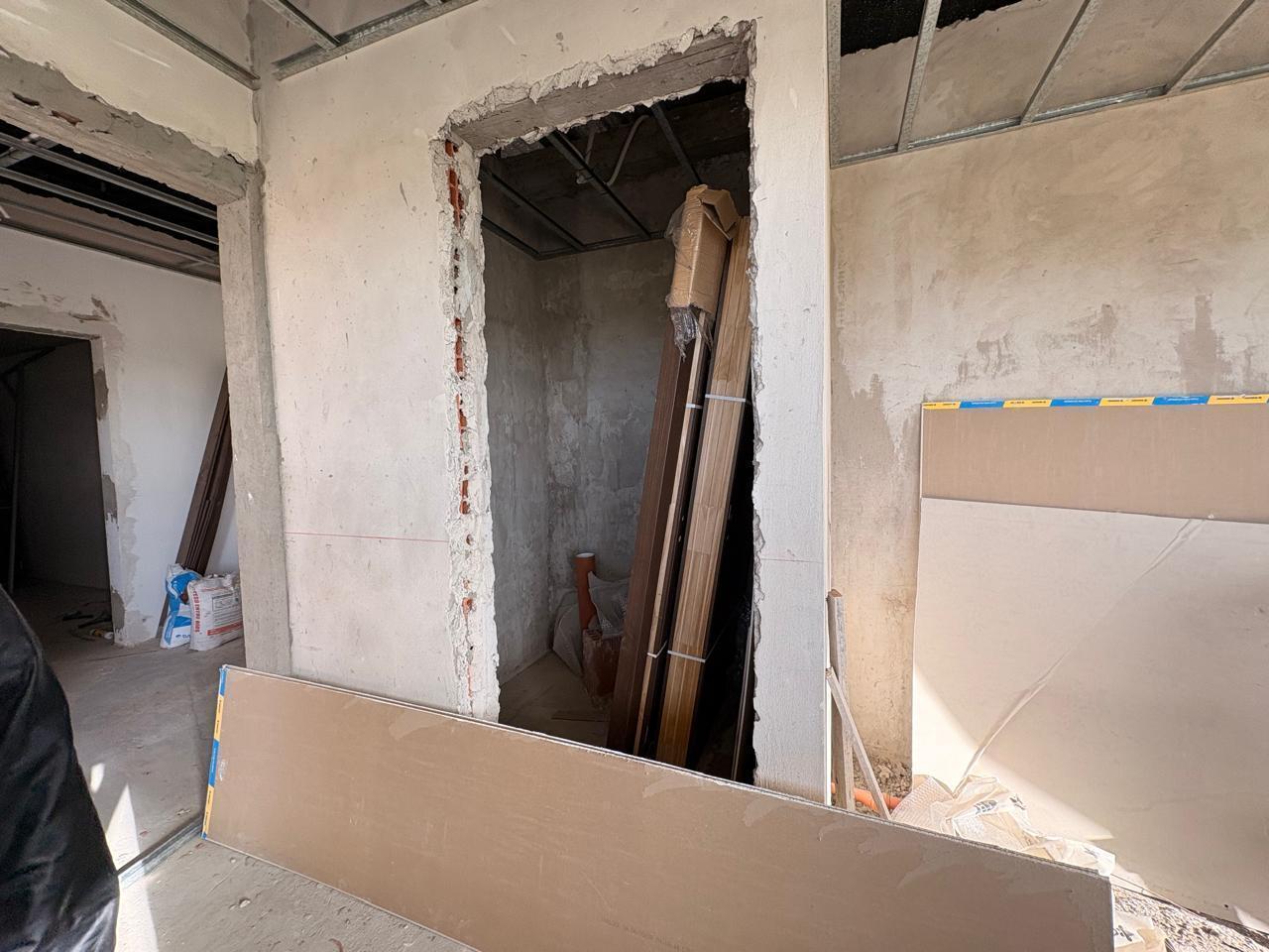 Foto de Venta Casa de 7 ambientes, 600 m2 Lagos de Canning II, a terminar, imagen 4