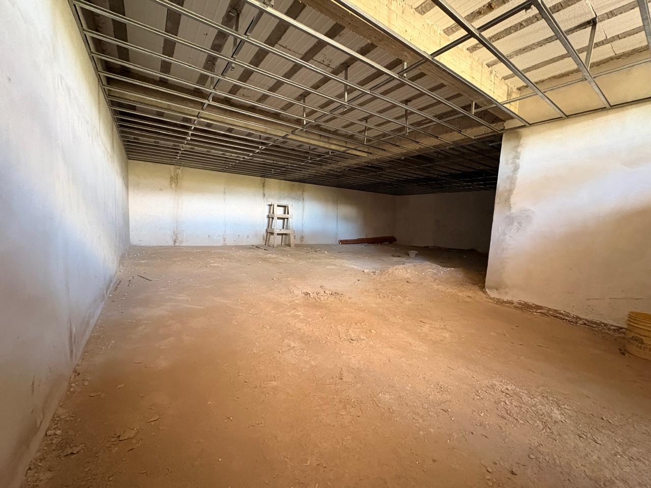 Foto de Venta Casa de 7 ambientes, 600 m2 Lagos de Canning II, a terminar, imagen 2