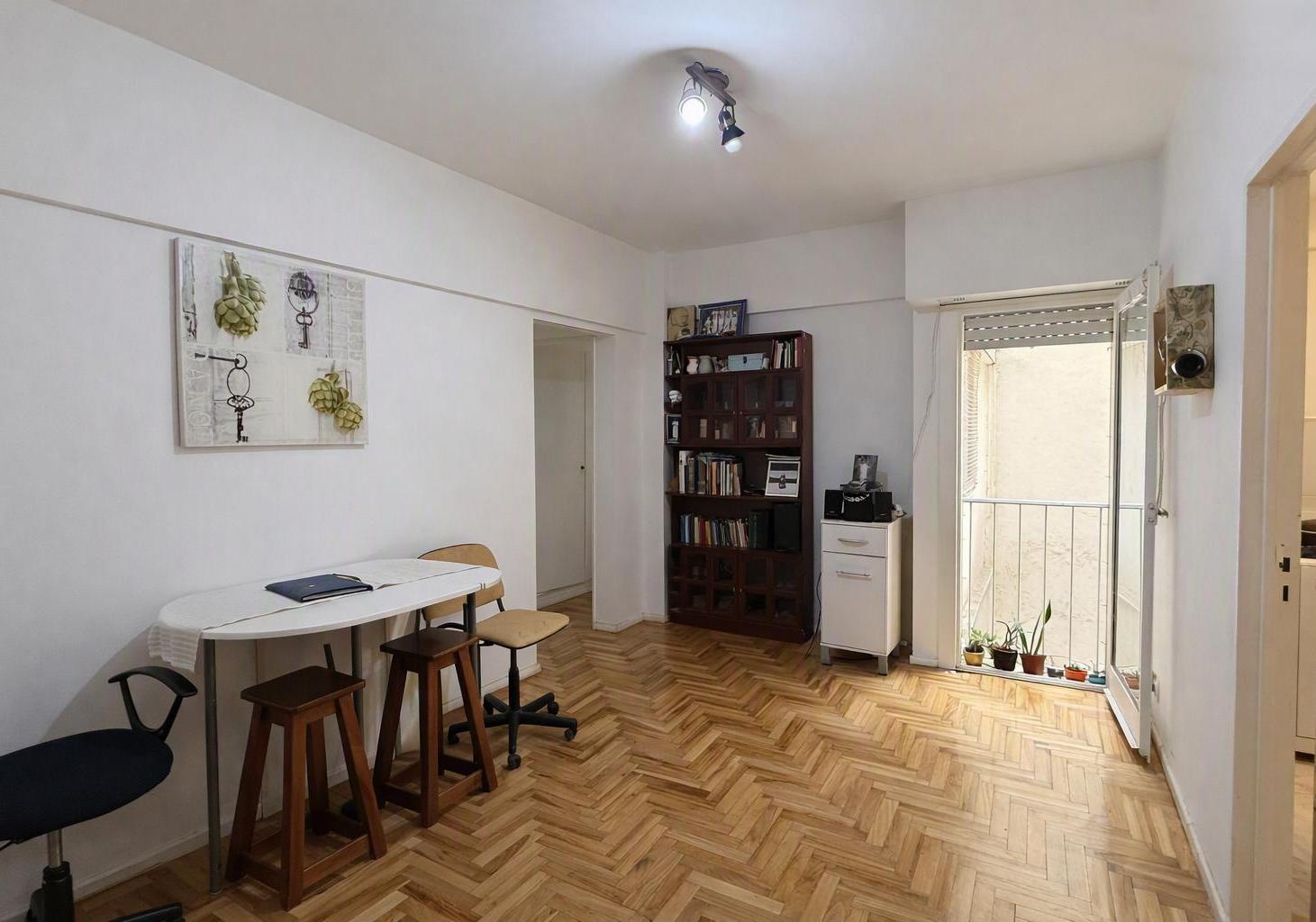 Foto de Venta Departamento 2 Ambientes en Coghlan, imagen 1