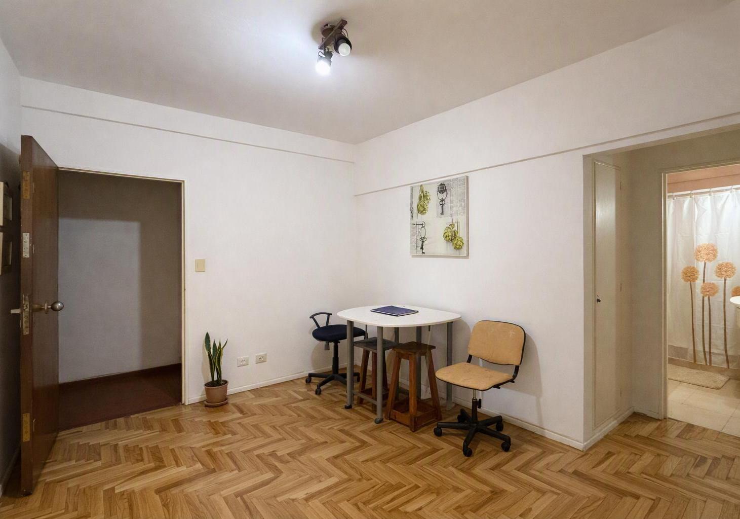Foto de Venta Departamento 2 Ambientes en Coghlan, imagen 5