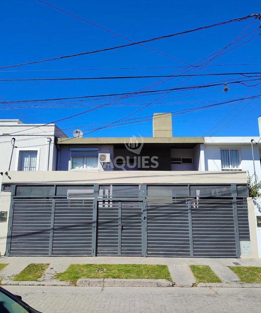 Casa en Venta, 3 Habitaciones, 4 Baños, Piscina, Grand Bourg, Salta