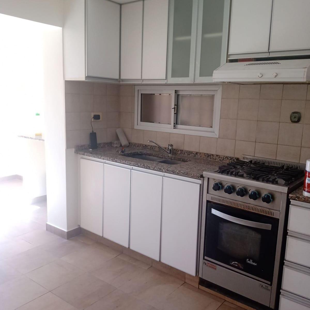 Casa en Alquiler Lomas de Zamora Solo Uso Comercial o Profesional No Geriatricos 4