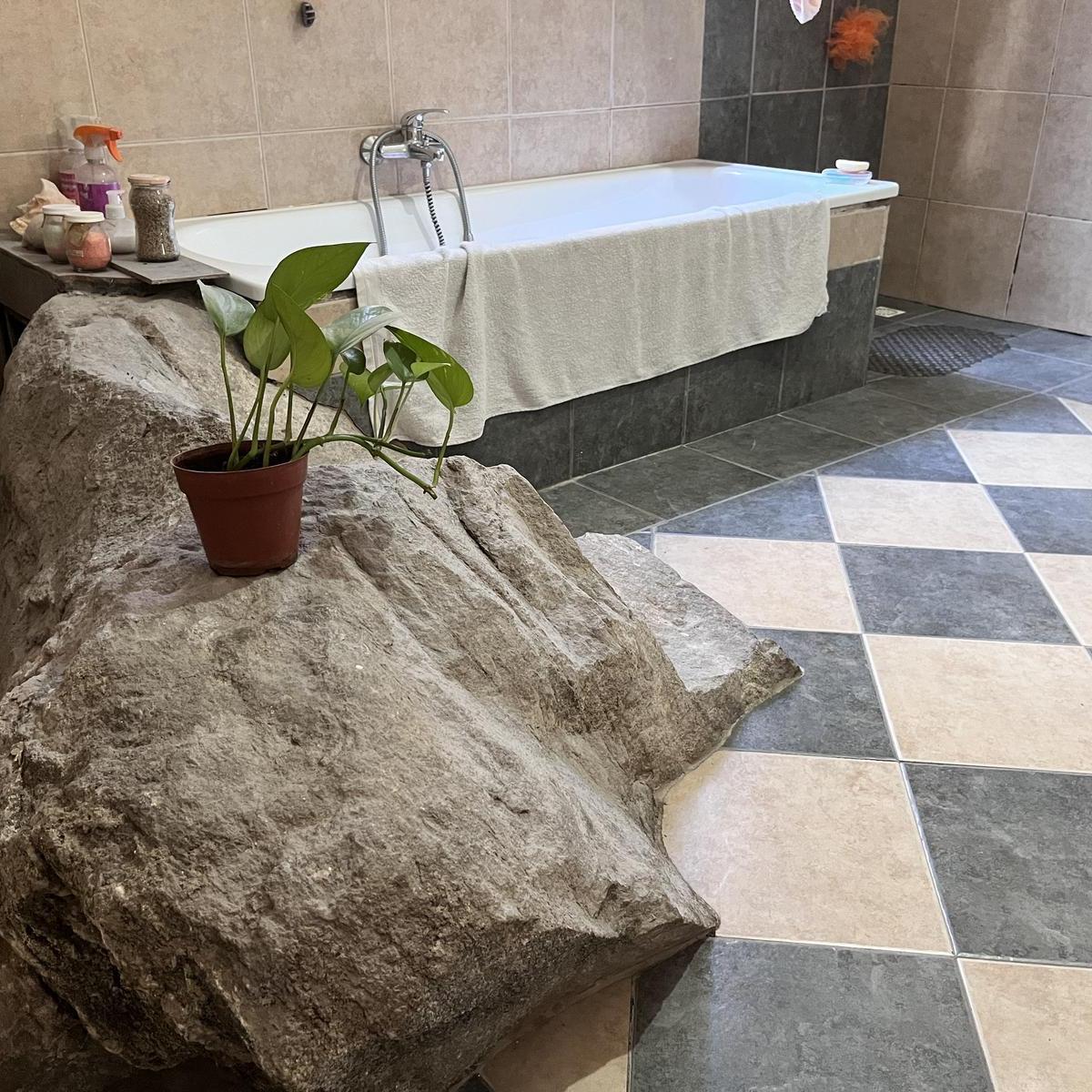 Venta Encantadora Casa con Arroyo y Piedra Natural Alta Gracia 2