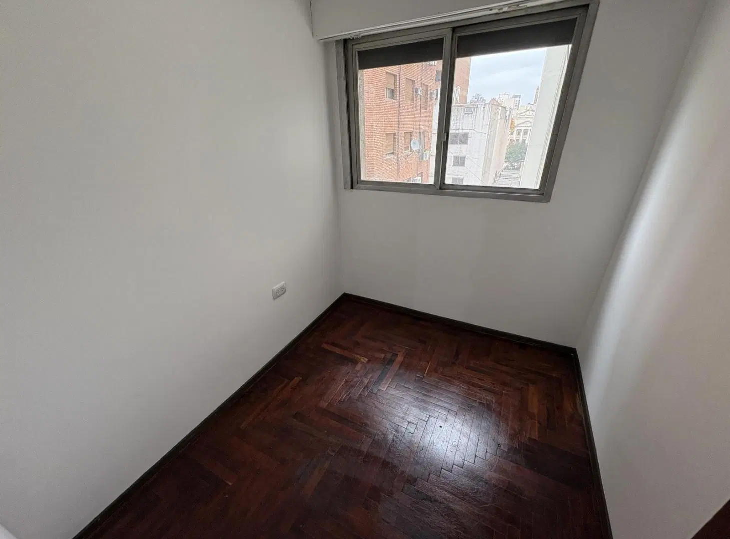 ALQUILA DEPARTAMENTO 3 DORMITORIOS CENTRO SOBRE CAÑADA + ESCRITORIO 5