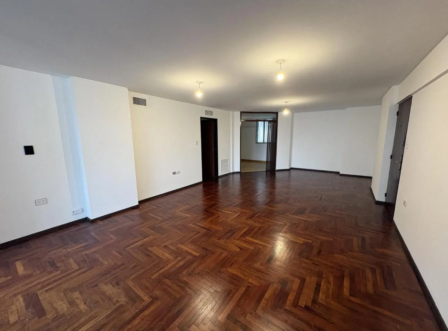 ALQUILA DEPARTAMENTO 3 DORMITORIOS CENTRO SOBRE CAÑADA + ESCRITORIO 3