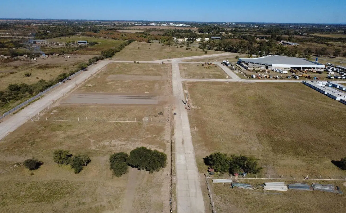VENTA LOTES POLIGONO INDUSTRIAL EXCELENTE UBICACIÓN SOBRE AUTOPISTA ROS-CORDOBA 3