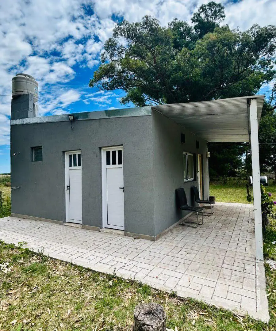 Monoambiente con pileta en zona de casas quintas de Ranchos 3