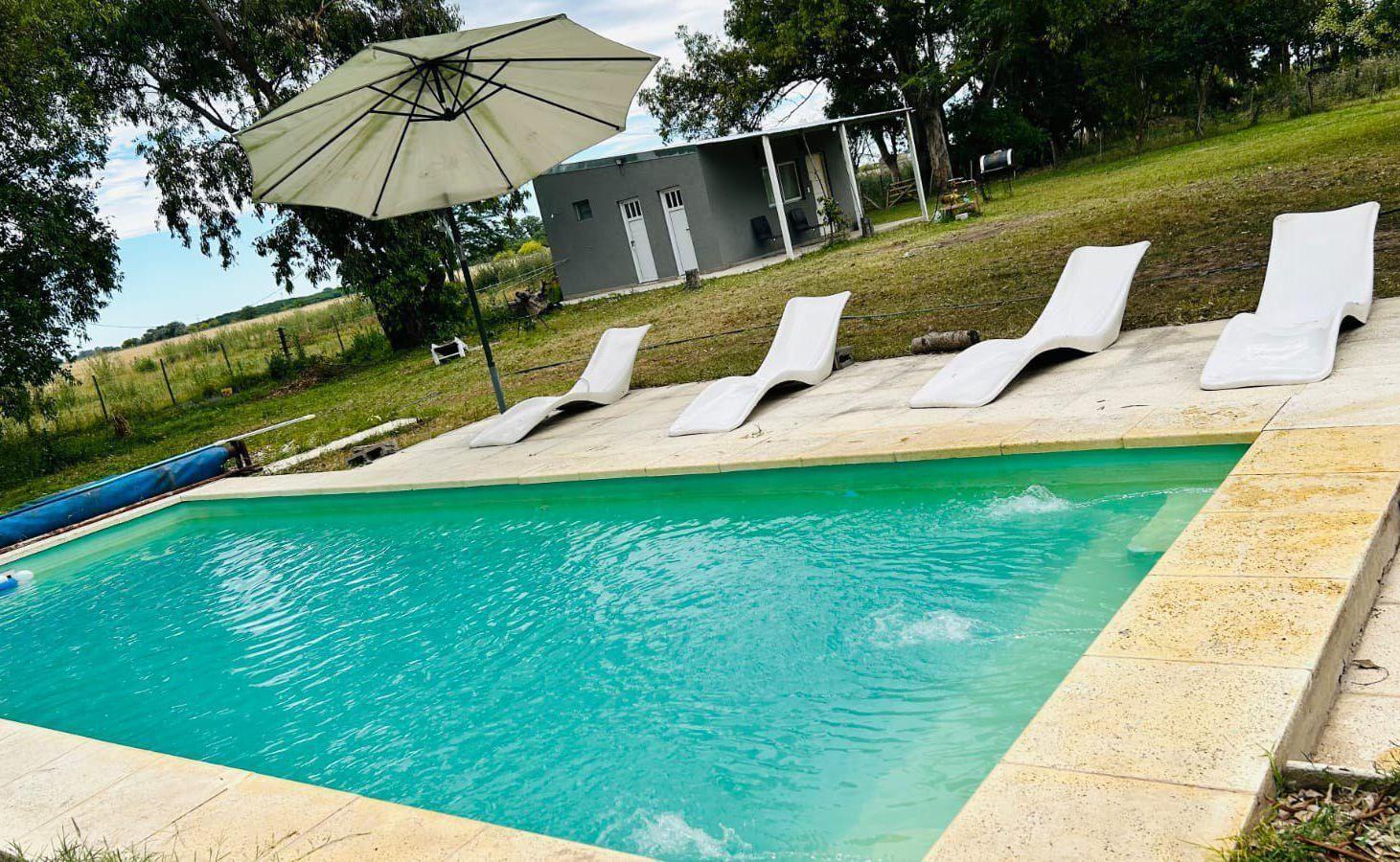 Venta Casa Quinta 5 amb. Ranchos. Con Pileta