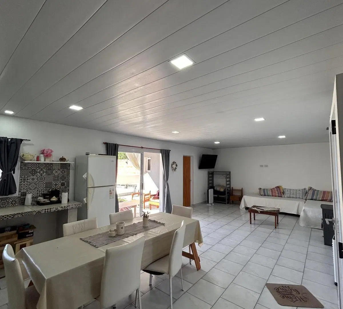 Casa tipo loft con pileta en Ranchos 3