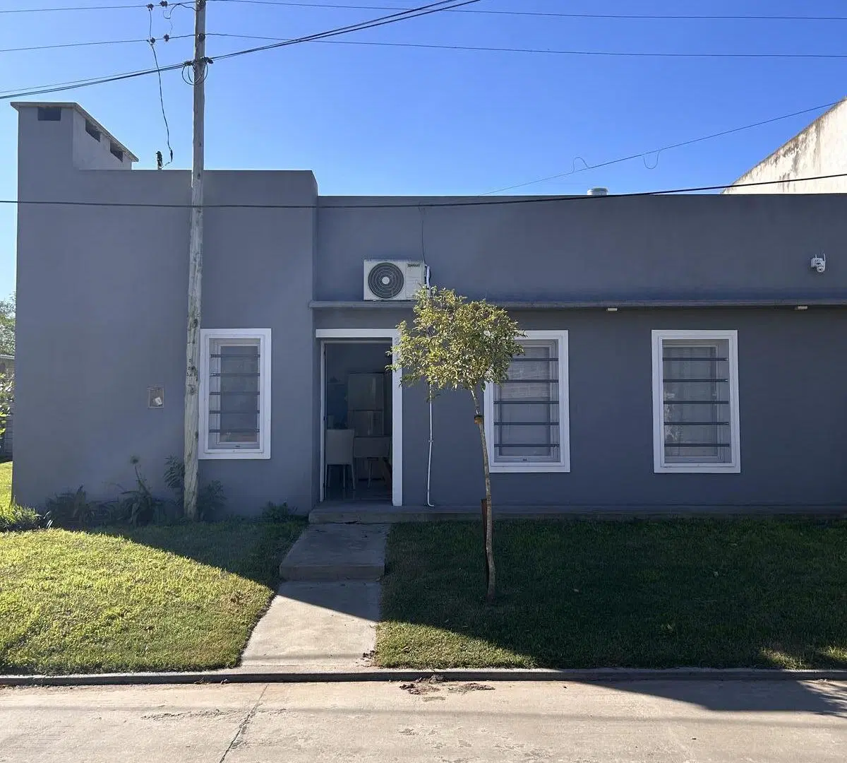 Casa tipo loft con pileta en Ranchos 4