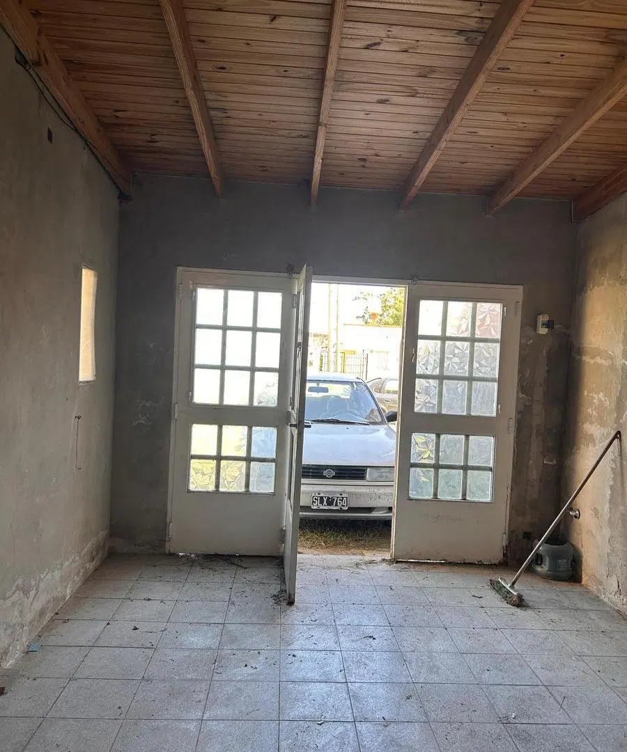 Casa en Alquiler en Chascomús | 2 Dormitorios, Patio y Garage Cubierto 5