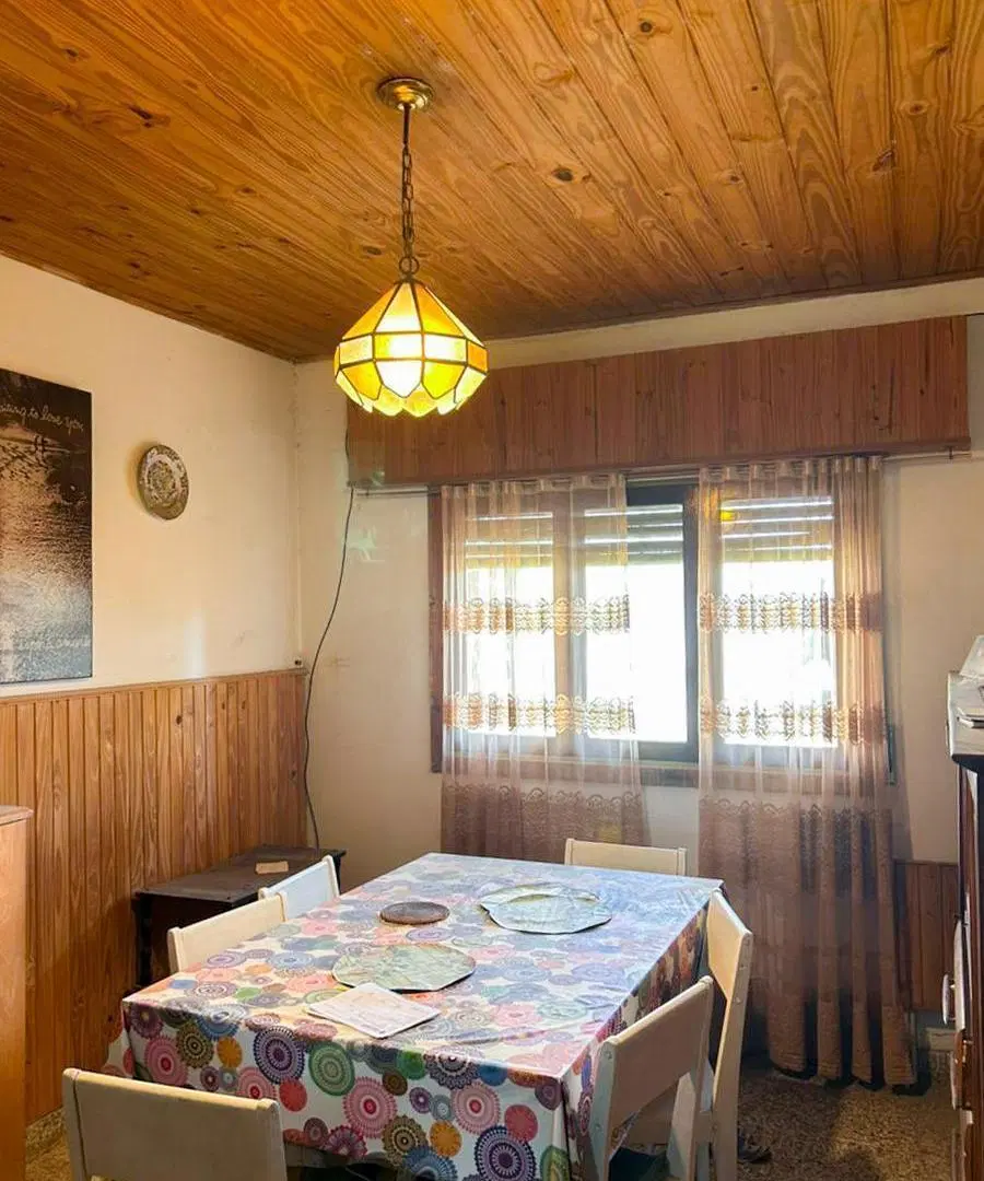 Casa en Alquiler en Chascomús | 2 Dormitorios, Patio y Garage Cubierto 2