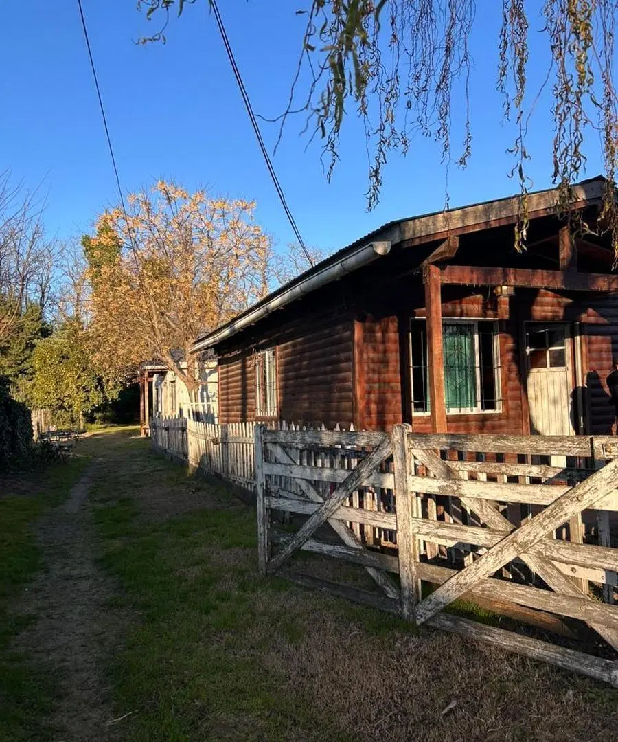 Propiedad con Dos Viviendas en Venta | Ranchos 1