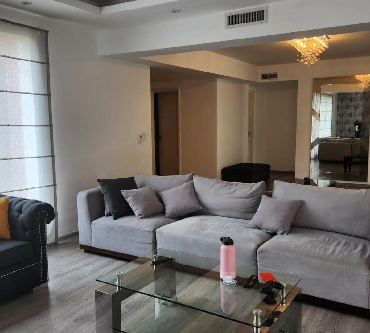 Chalet Sobre Golf. Escucho Ofertas 2