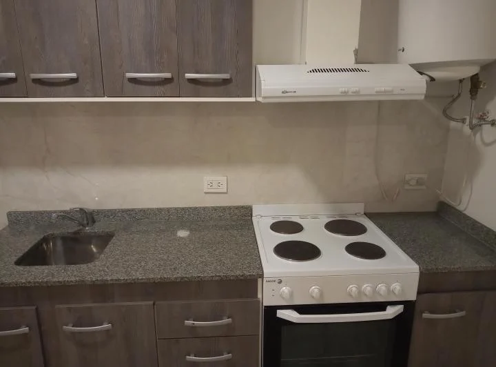 Monoambiente en alquiler - Quilmes Este 4
