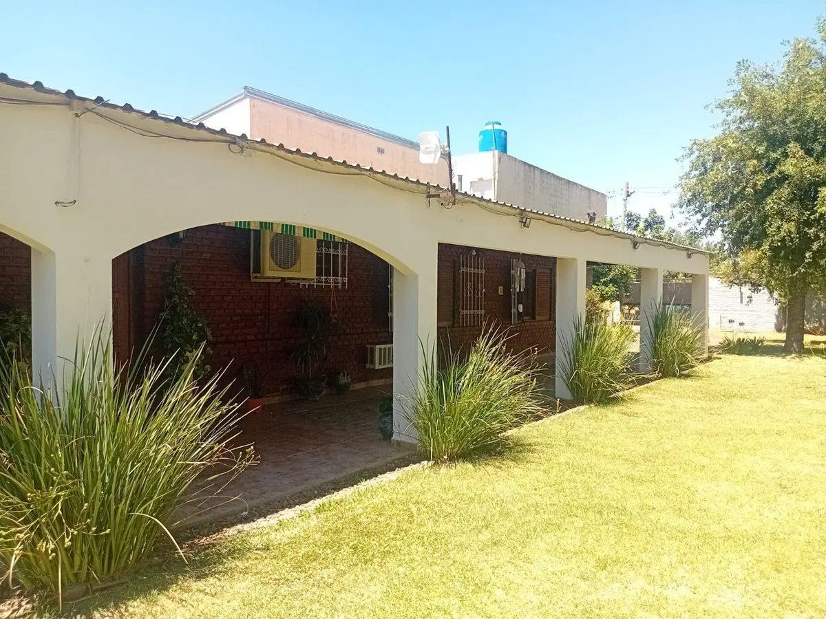 Casa impecable, gran terreno y pileta, Gualeguay 3