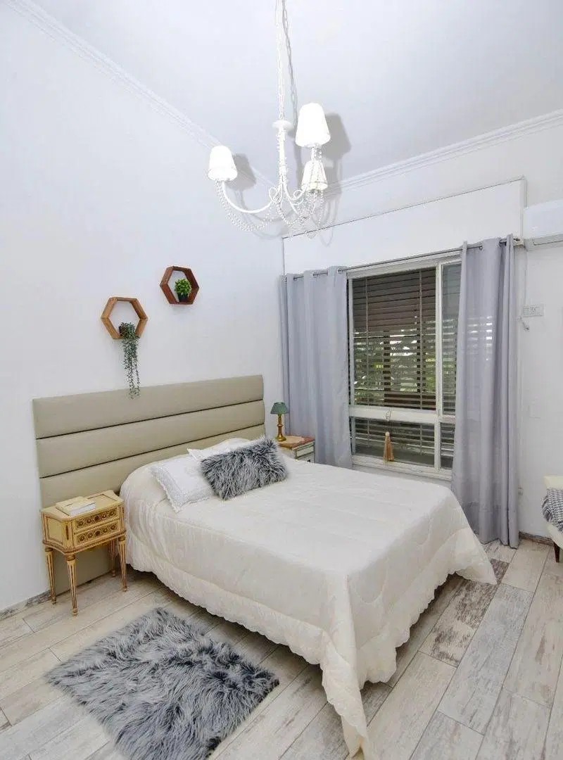 Casa única con 100m de vista al río, Bajada Grande 2