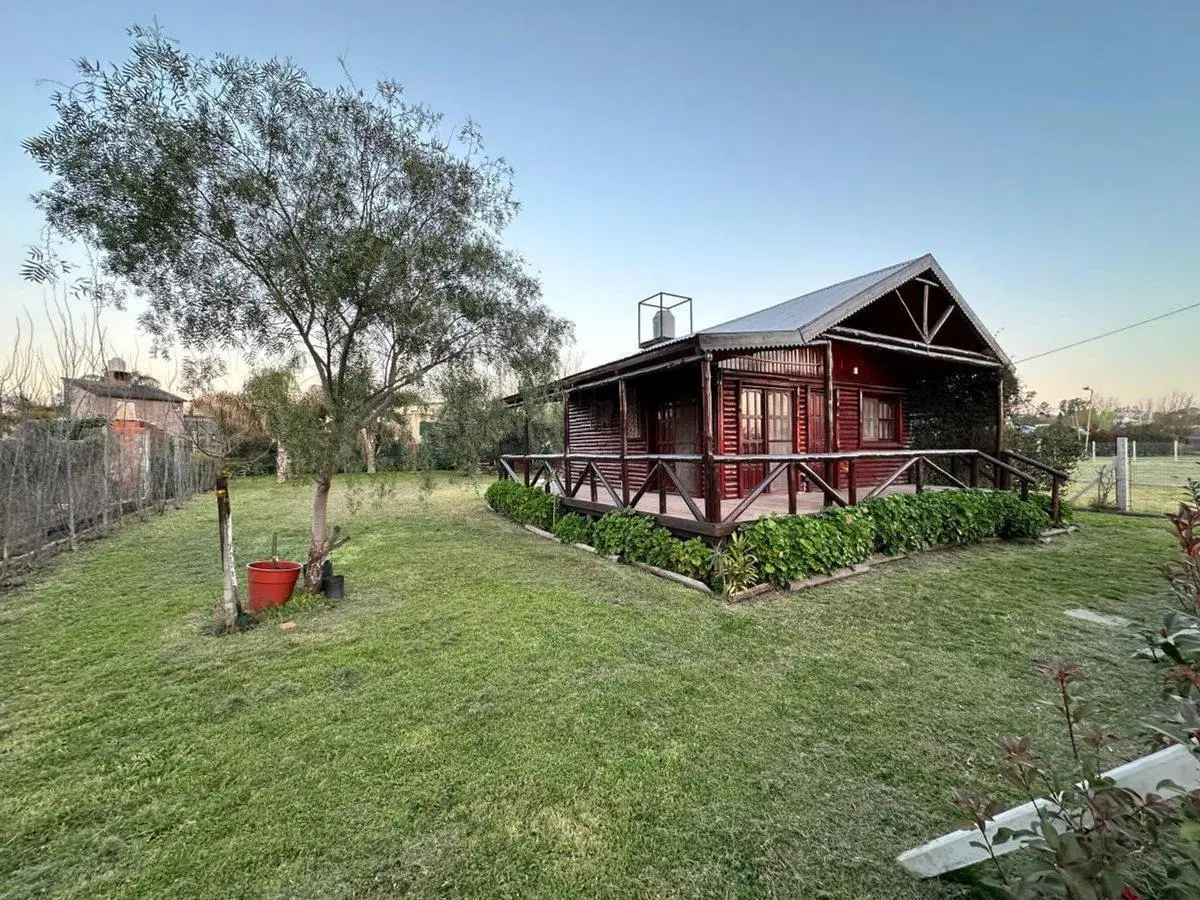 Casa cabaña en Altos de Loma hermosa , Oro Verde. 3