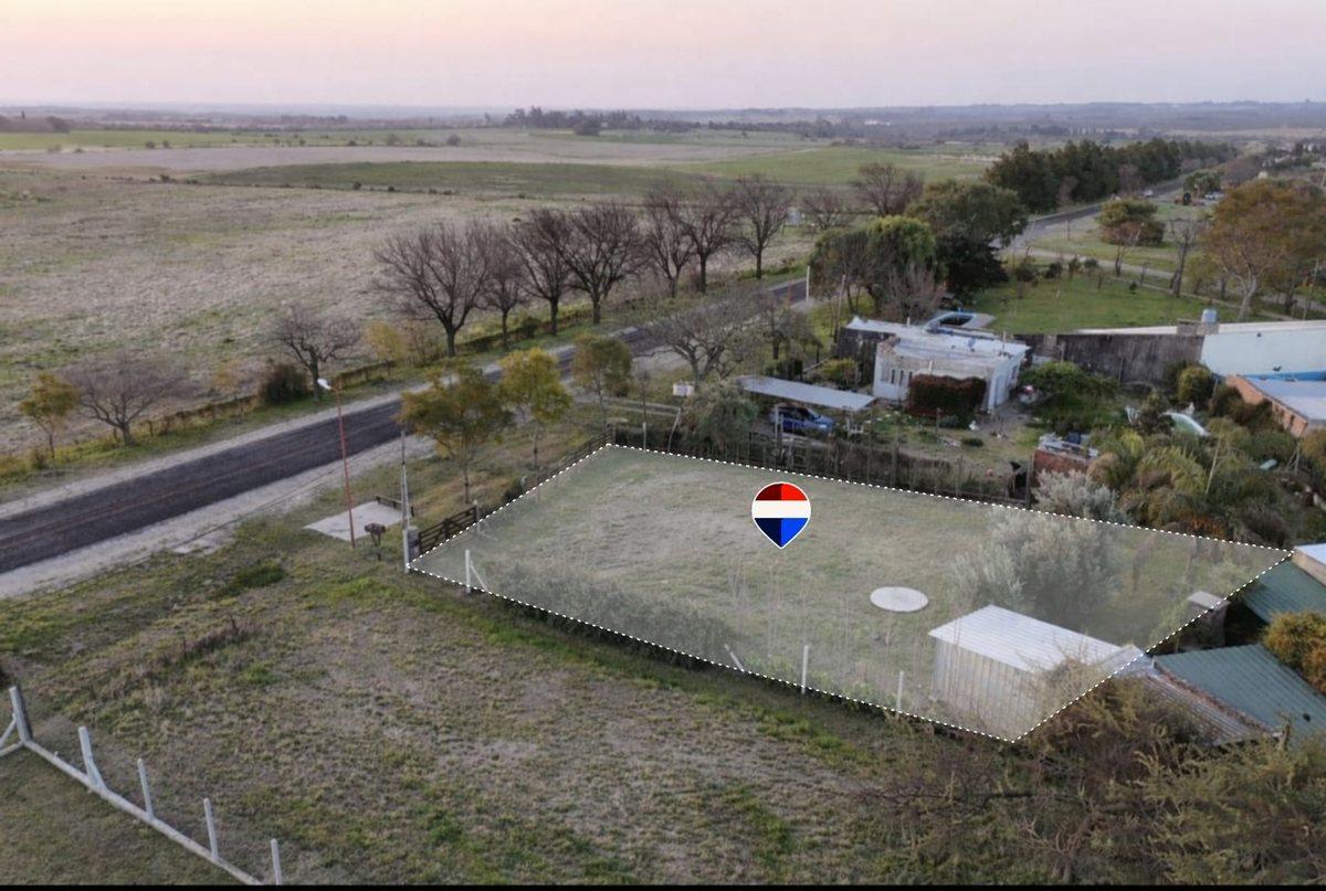 TERRENO DE 608 METROS EN LOMAS DE  ORO VERDE