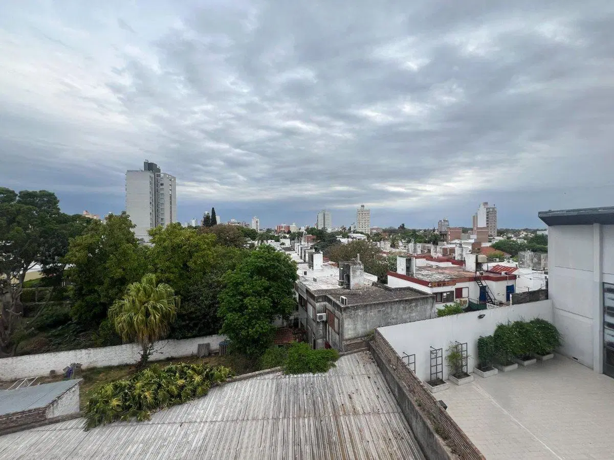 Departamento 2 dormitorios refaccionado en Alameda 3