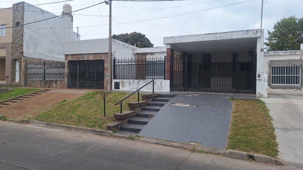 Casa 2 dormitorios - Apta Crédito - Zona EET Nº1