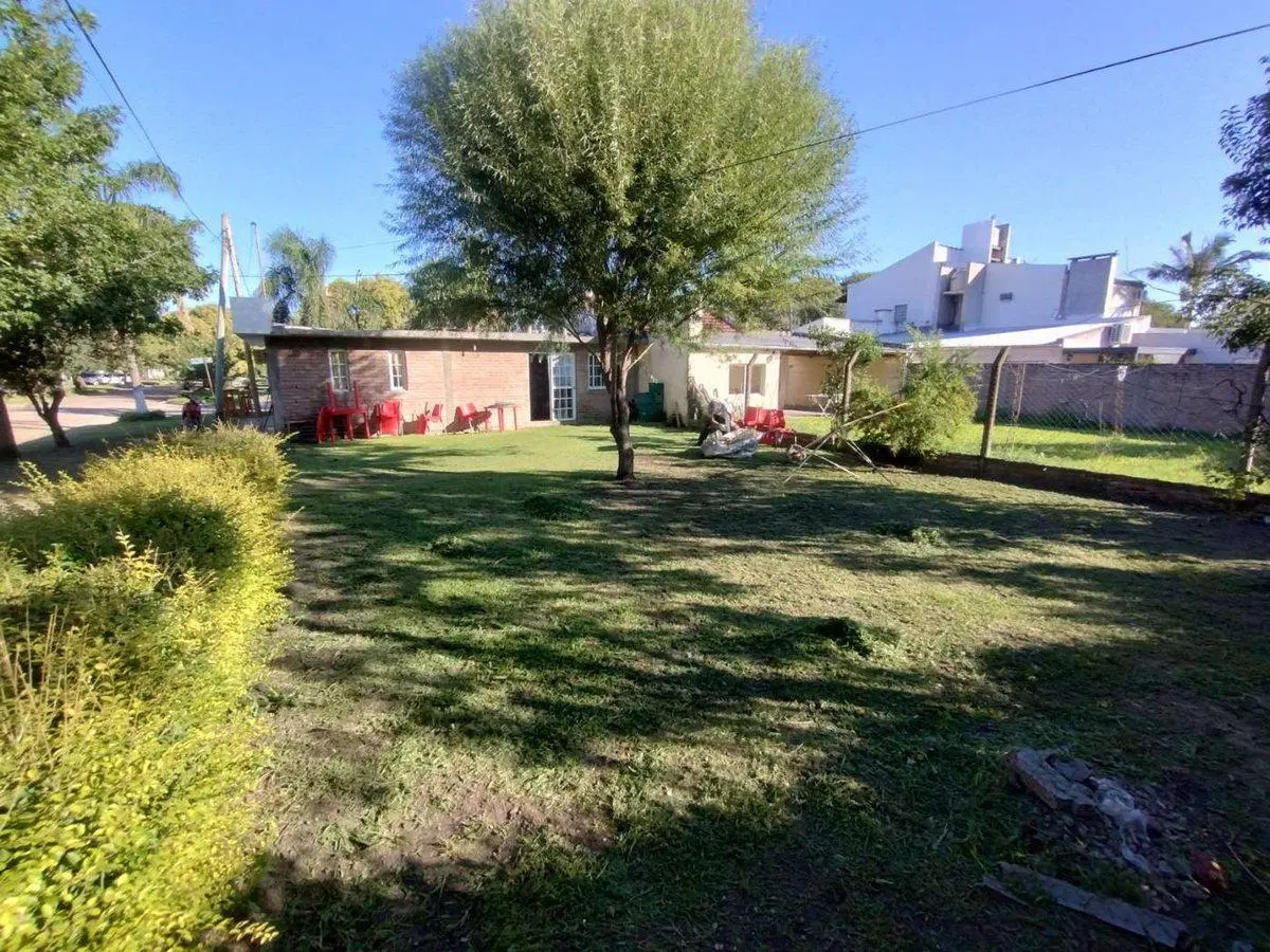 Local comercial en esquina, 90 m2 en Hasenkamp 5