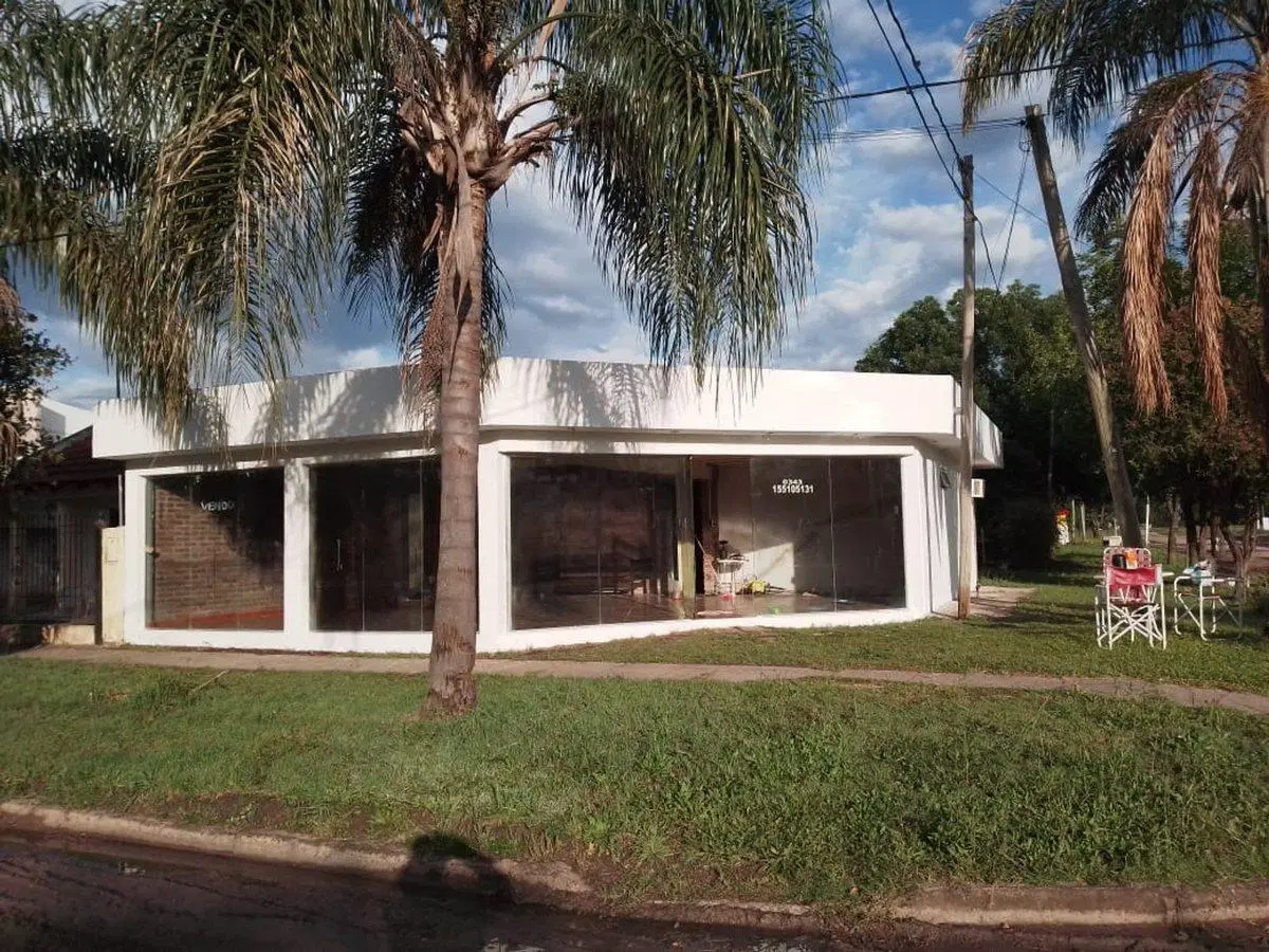 Local comercial en esquina, 90 m2 en Hasenkamp 2