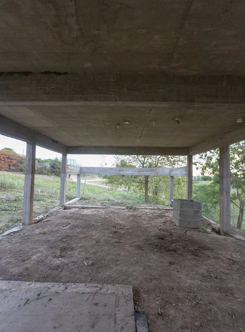 Casa en construcción, Las Colinas, Paraná