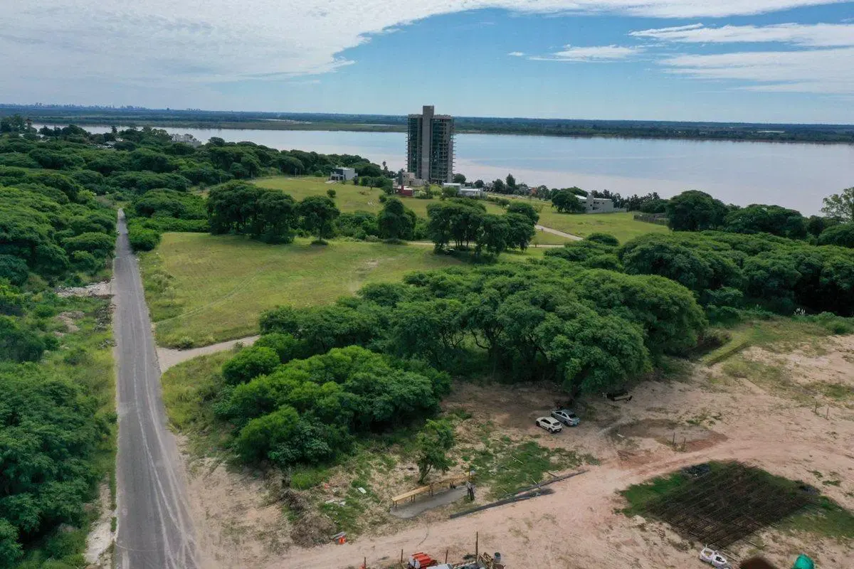 Lote de 5000m2 gran vista al río, Bajada Grande 4