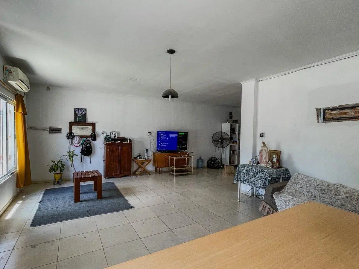 Casa 2 dormitorios y pileta, Colonia Avellaneda 3